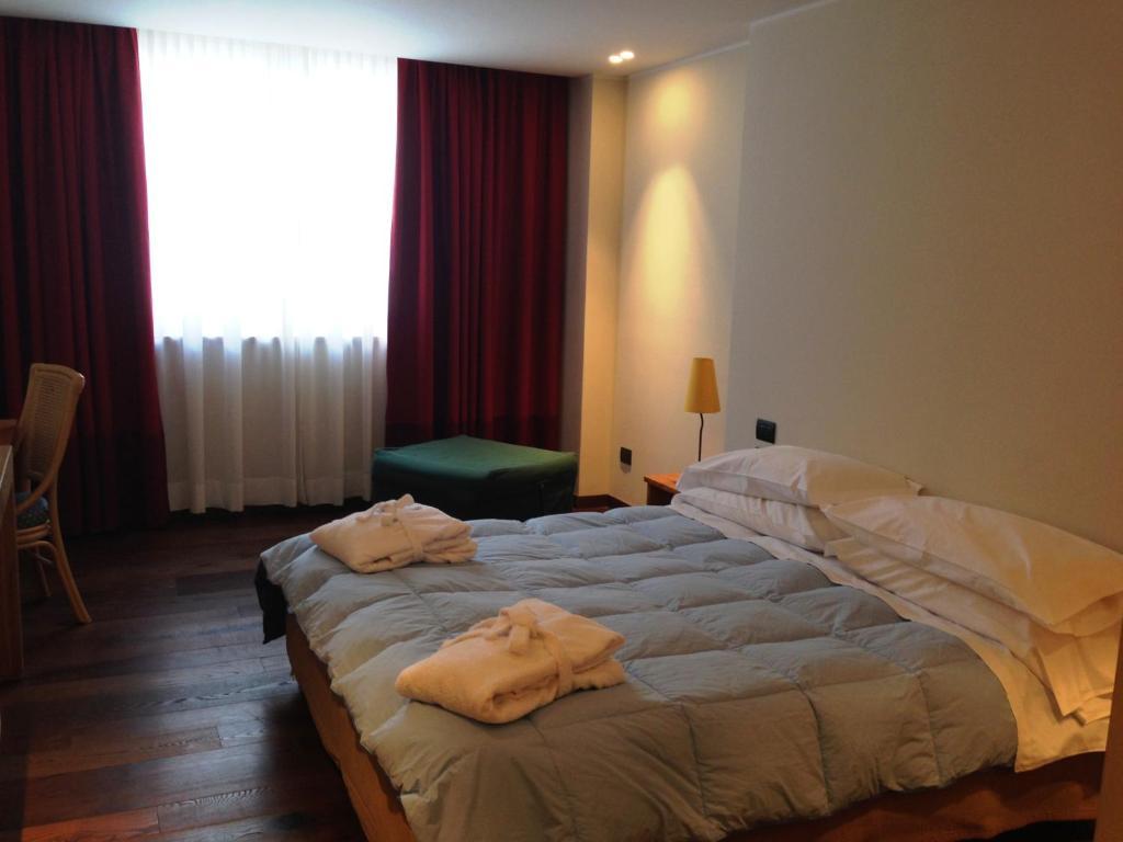 Hotel Dufour Gressoney-la-Trinité Camera foto